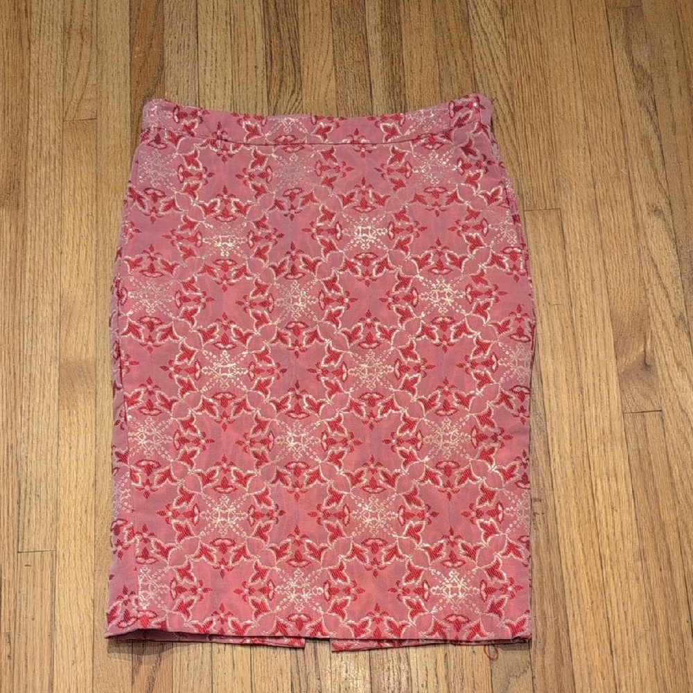 Moda International Pink Floral Pencil Skirt